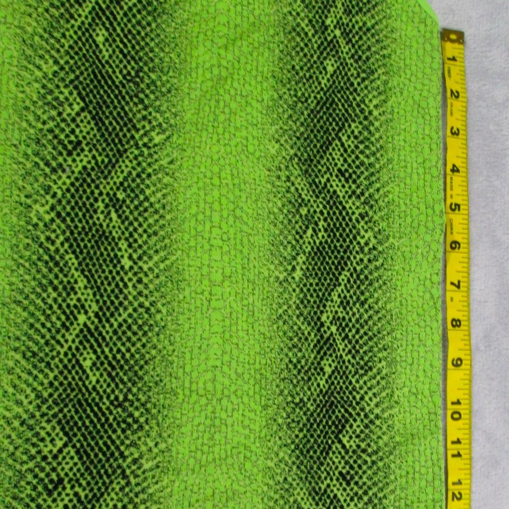 🔄 Print Stretch Camisole 🐍 Muted Neon Green & Black 🔄 Bundle Item - Picture 8 of 11